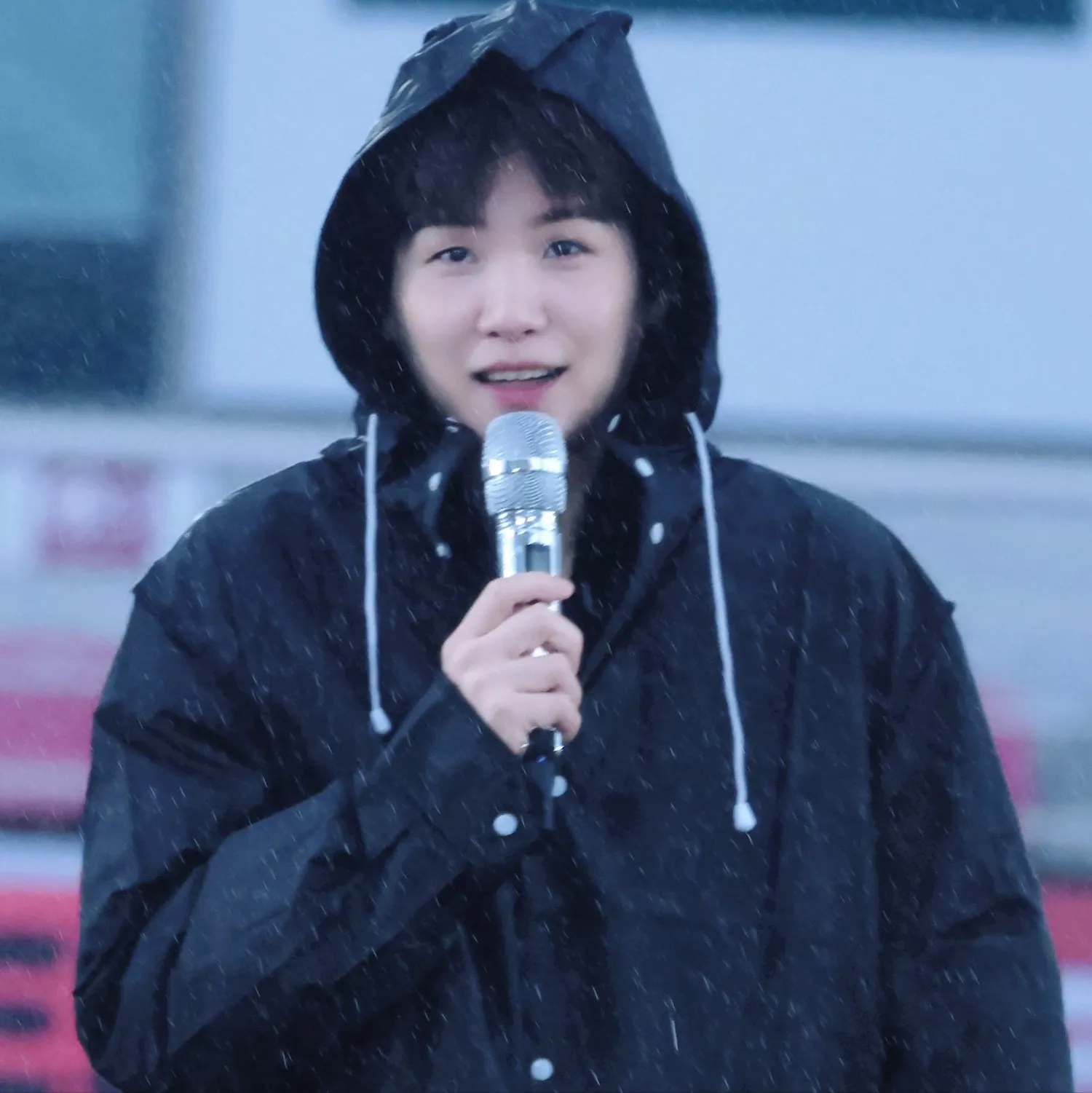 SUGA (防弹少年团)粉丝拍下的瞬间