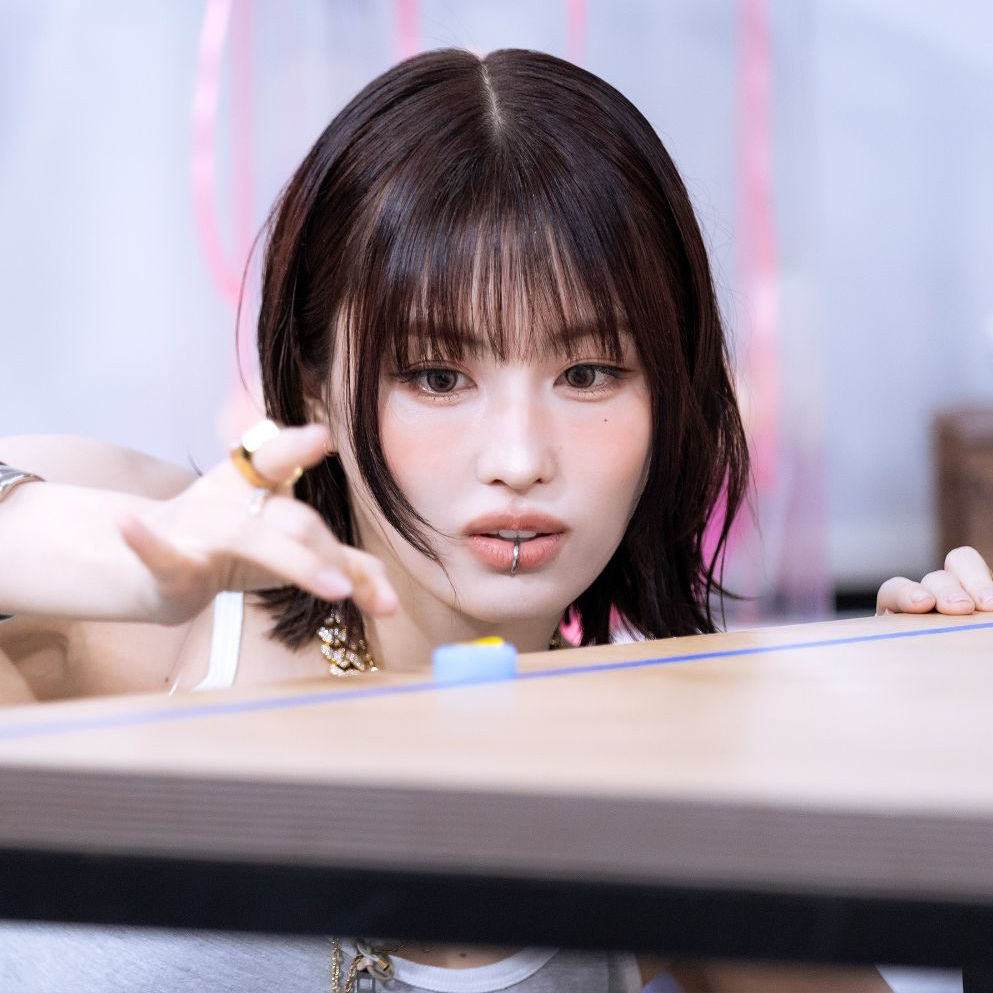 모모 (TWICE) 최근 활동샷