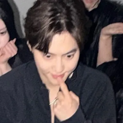 A moment captured by Suho (EXO)'s fan