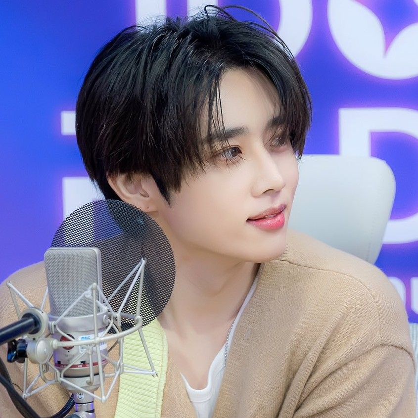 선우 (더보이즈)의 비하인드 컷