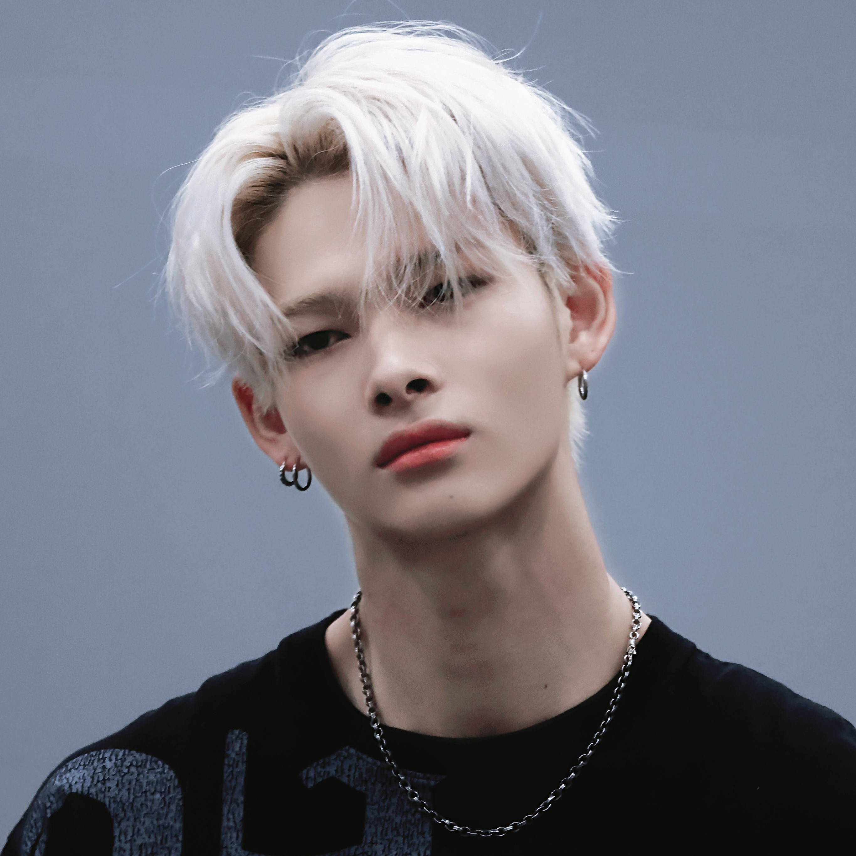 Foto terbaru NI-KI (ENHYPEN)