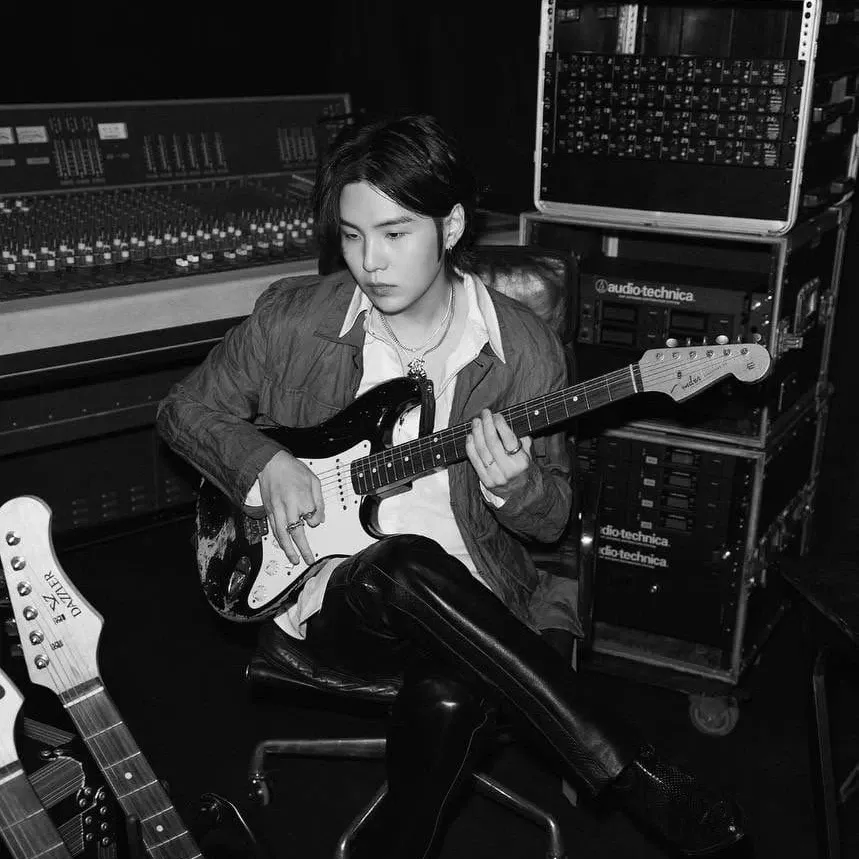 슈가 (방탄소년단) 최근 활동샷