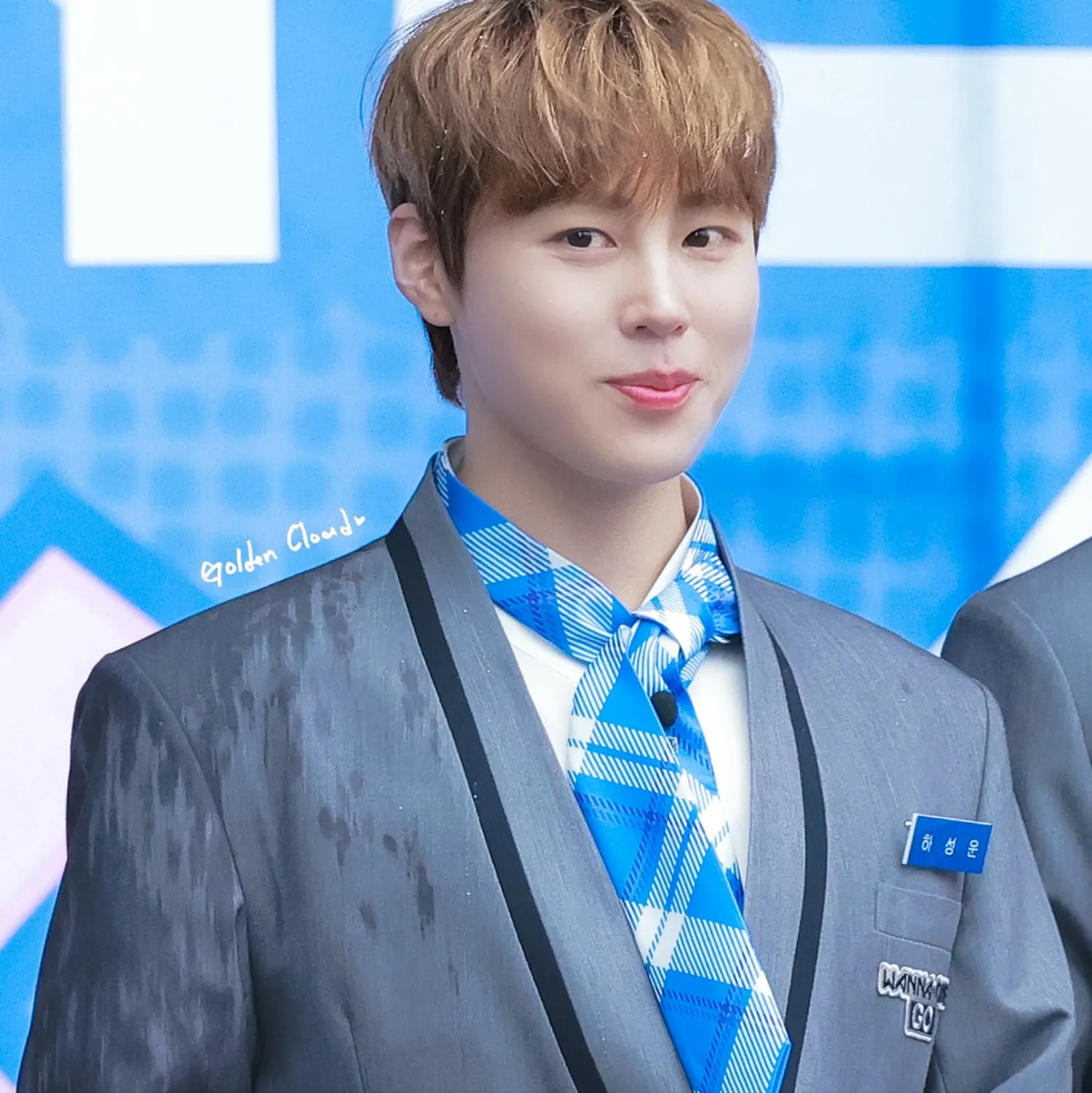 Behind-the-scenes cut of Ha Sungwoon
