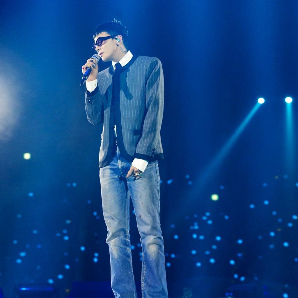 A moment captured by G-DRAGON (BIGBANG)'s fan