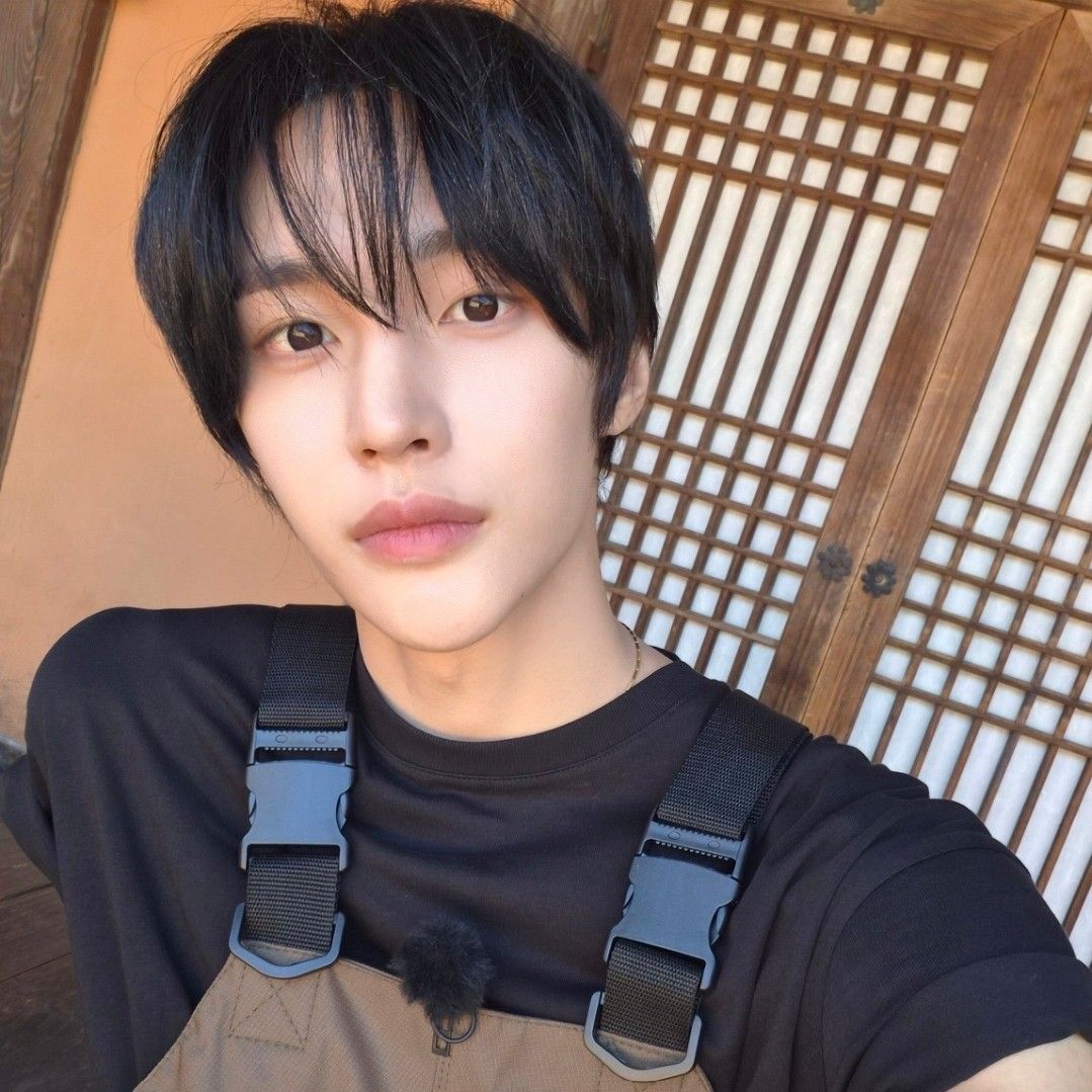 Latest photo of Wonbin (RIIZE)