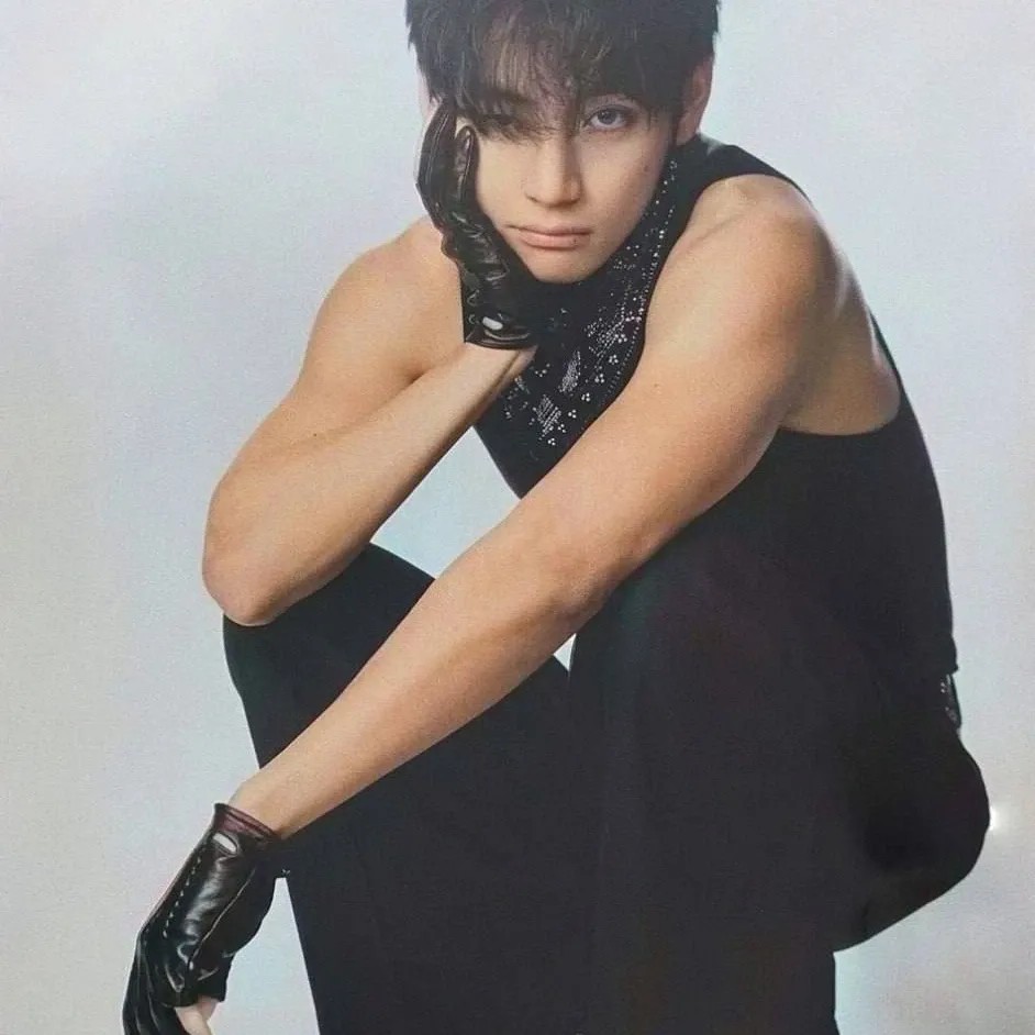 Foto terbaru V (BTS)