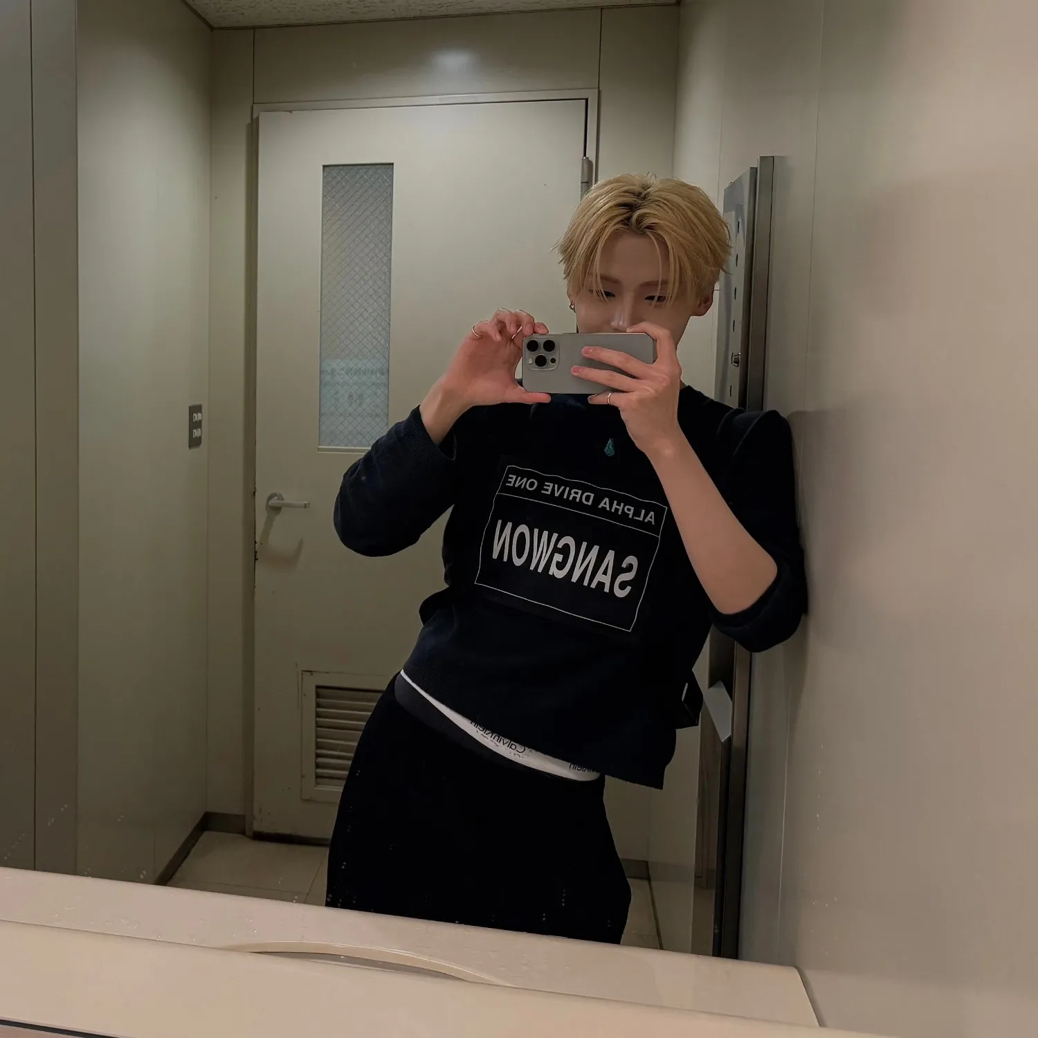 Behind-the-scenes cut of Lee Sangwon (ALPHA DRIVE ONE)