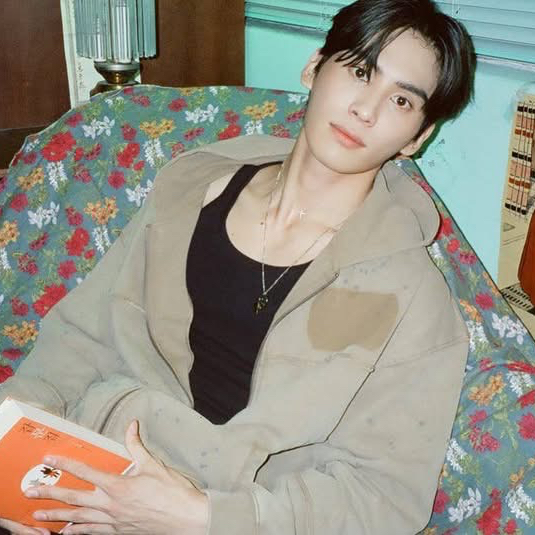 Behind-the-scenes cut of Taeyang (SF9)