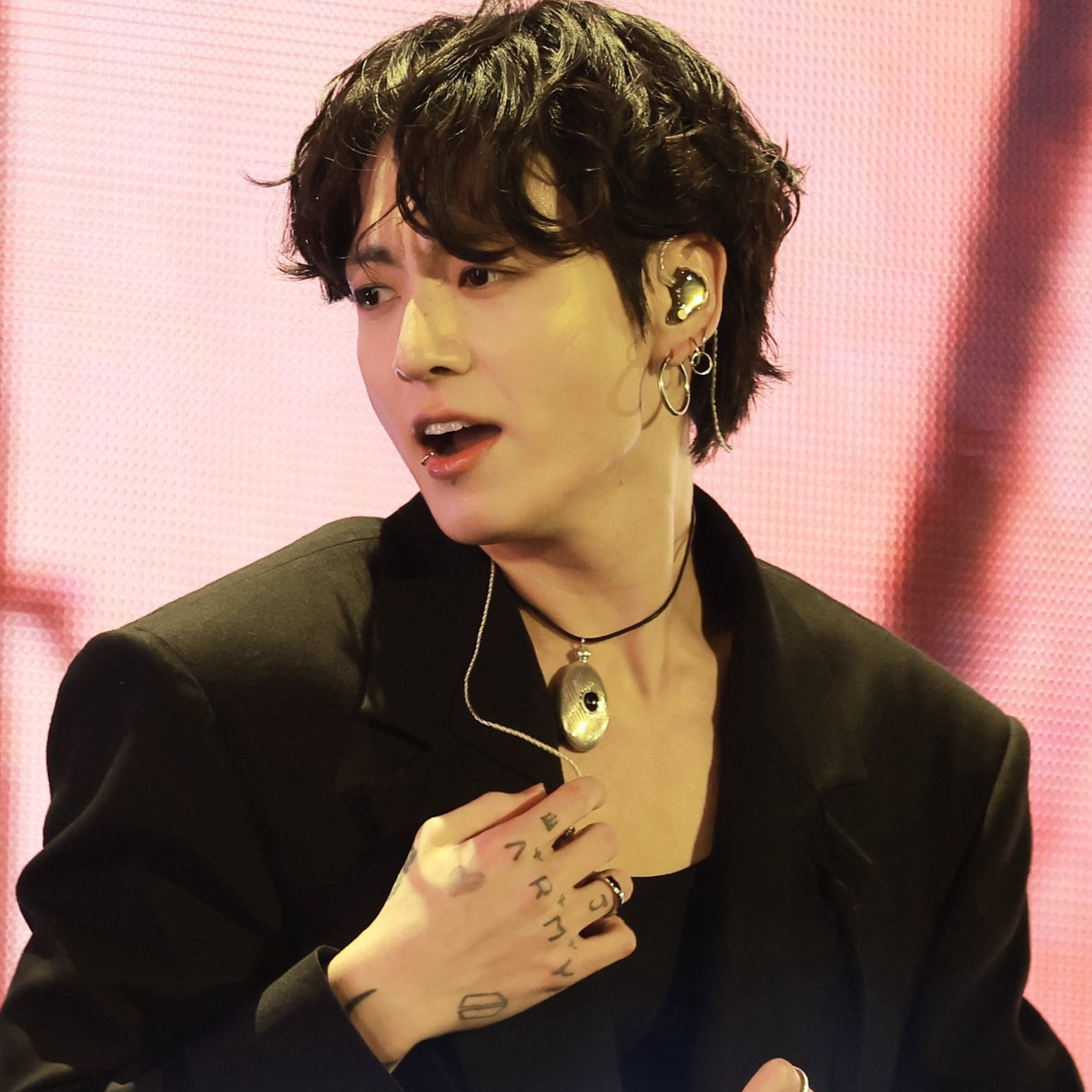 柾國 (防彈少年團)粉絲拍下的瞬間