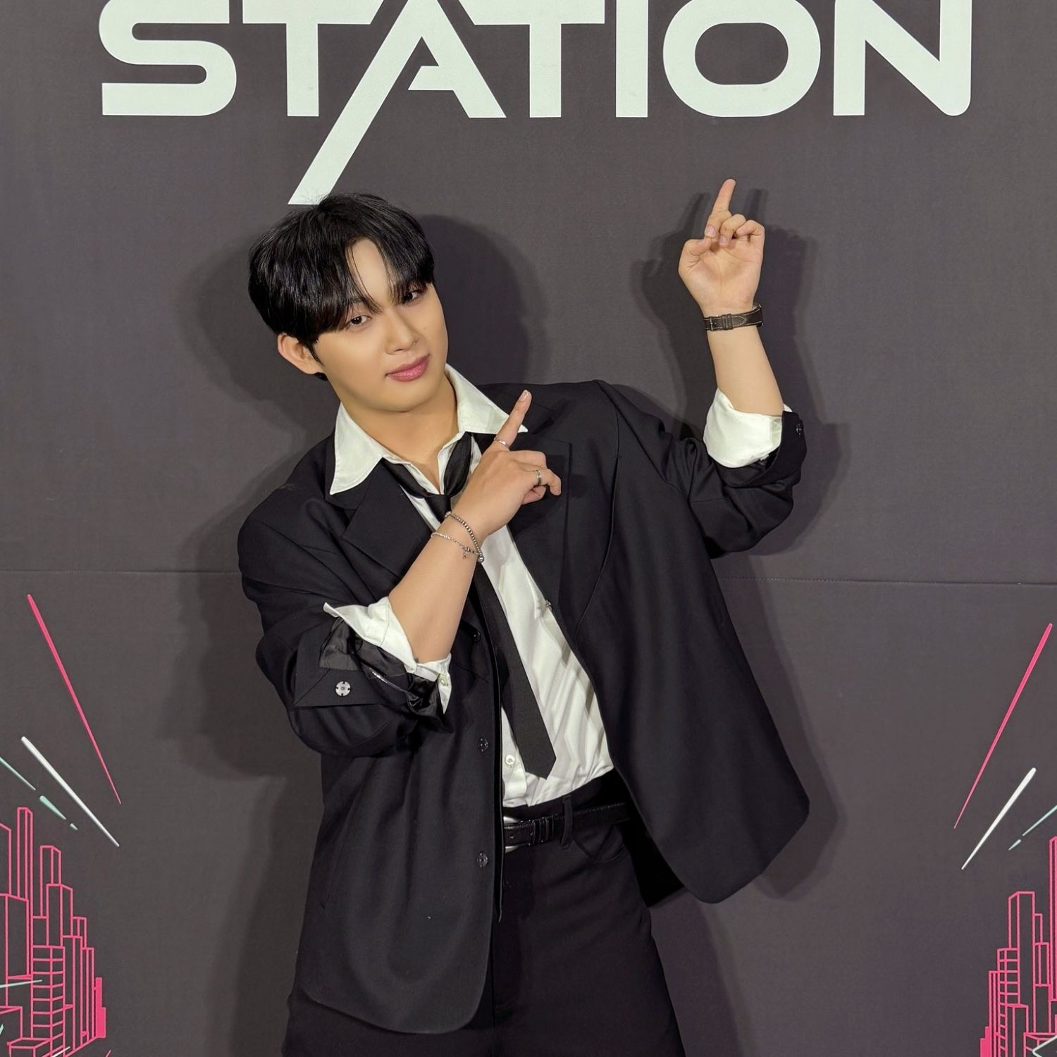 Recent activity shot of Lim Hyunsik (BTOB)