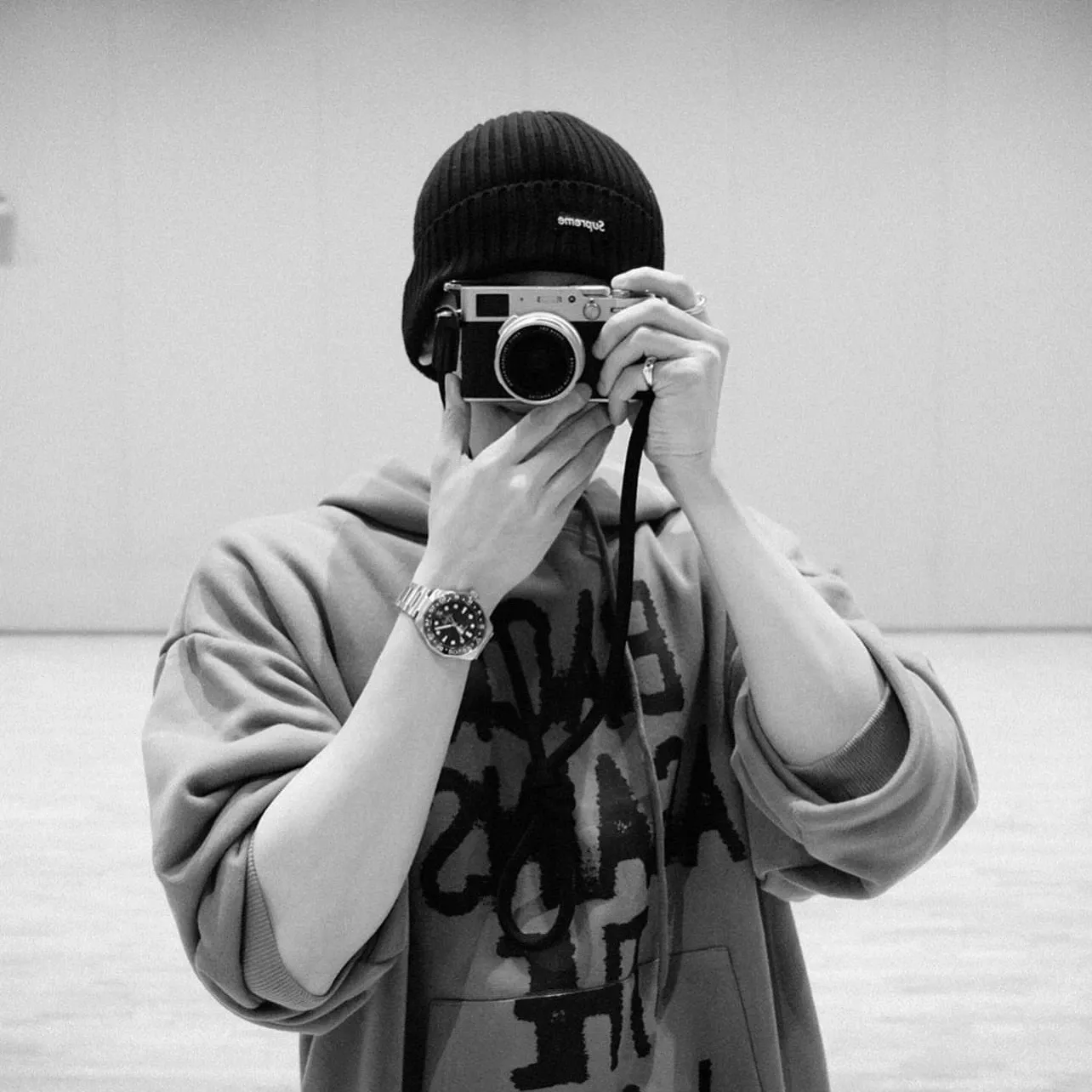 Recent activity shot of Wonwoo (SEVENTEEN)