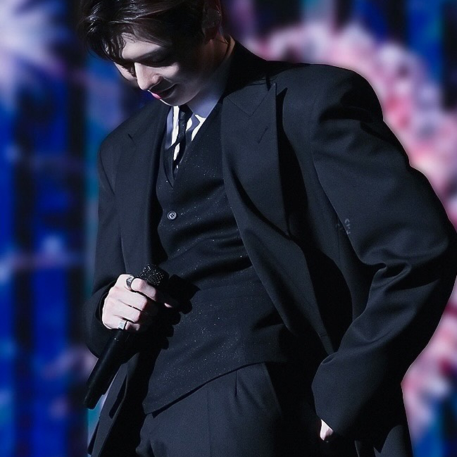 강다니엘 최근 활동샷