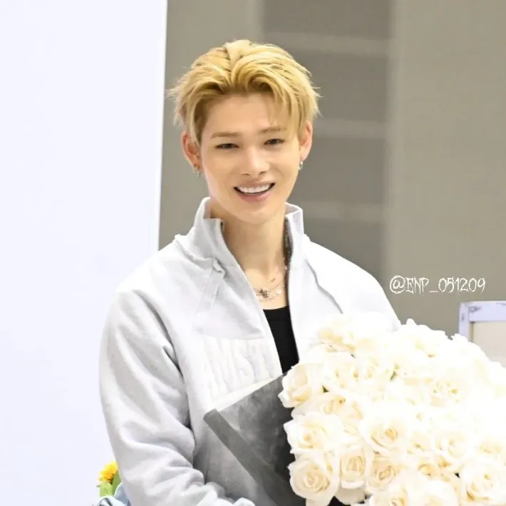 Potret di balik layar NI-KI (ENHYPEN)