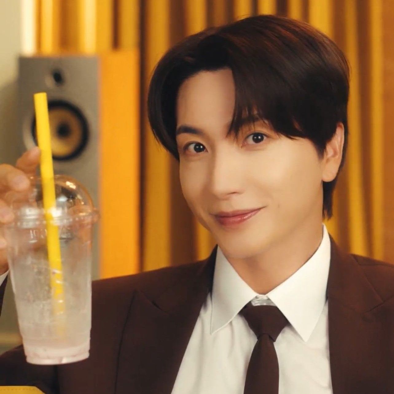 A moment captured by Leeteuk (Super Junior)'s fan