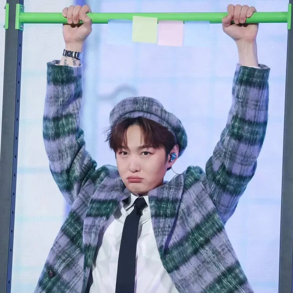 A moment captured by Lee Changsub (BTOB)'s fan