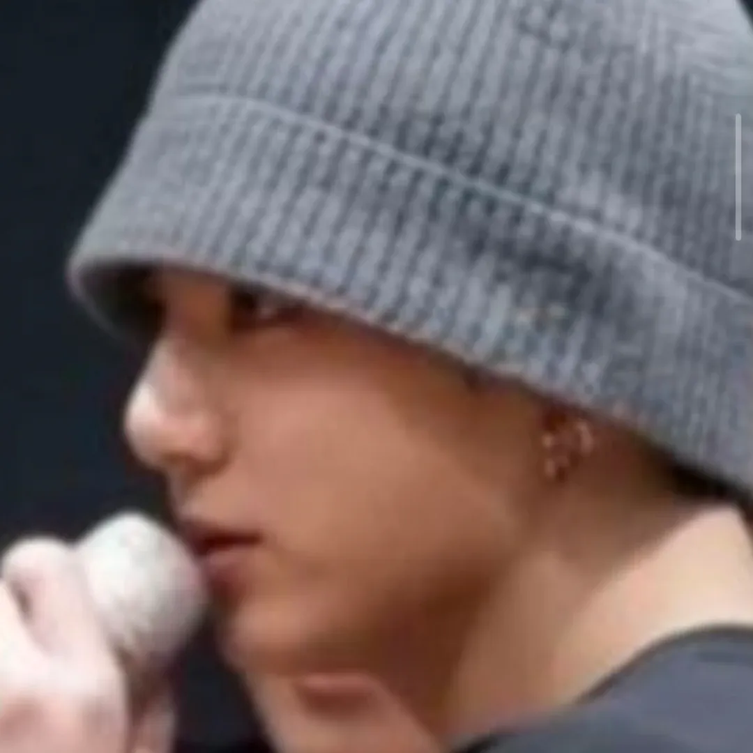 Foto terbaru Jungkook (BTS)