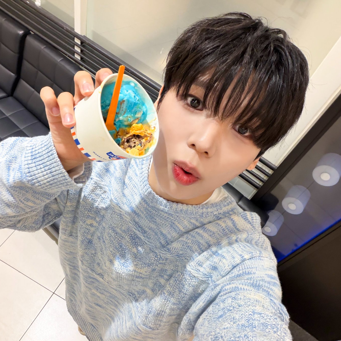 A moment captured by Doha (n.SSign)'s fan