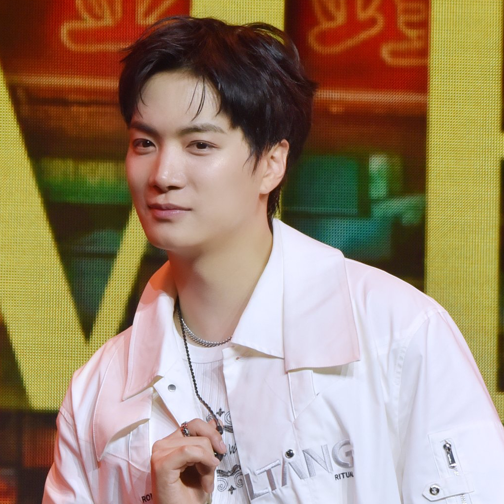 Recent activity shot of Kim Jonghyeon