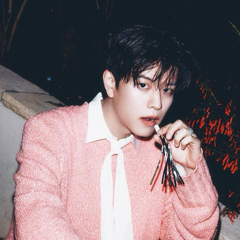 Latest photo of Seungmin (Stray Kids)