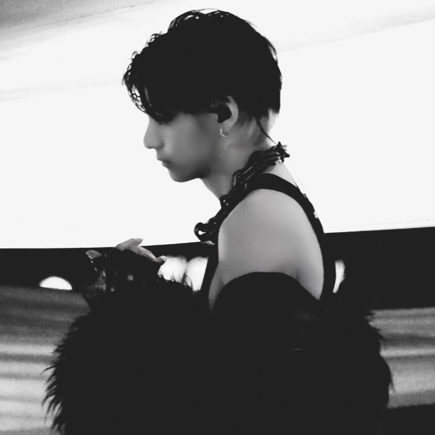뷔 (방탄소년단) 최근 활동샷