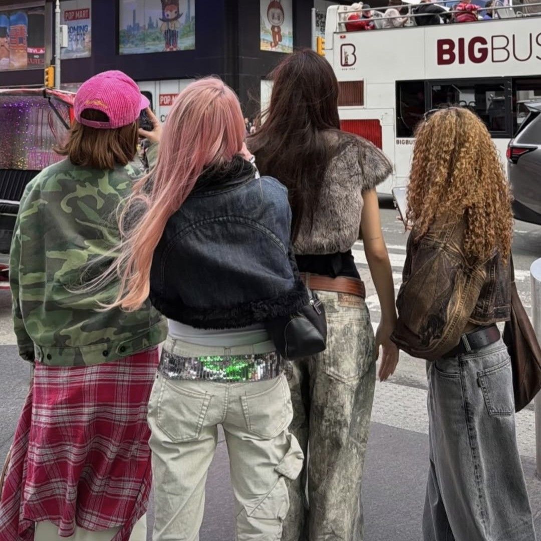 Behind-the-scenes cut of GIRLSET