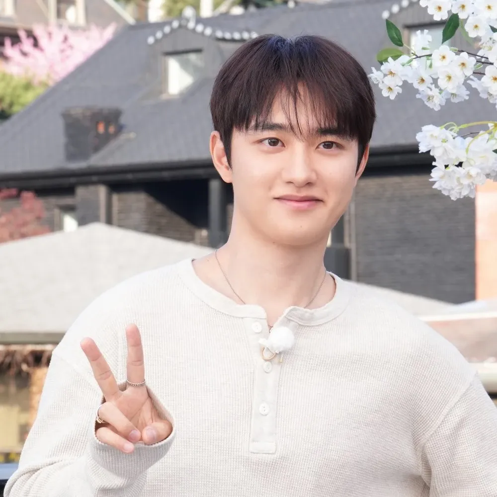 Momen yang diabadikan oleh penggemar D.O. (EXO)
