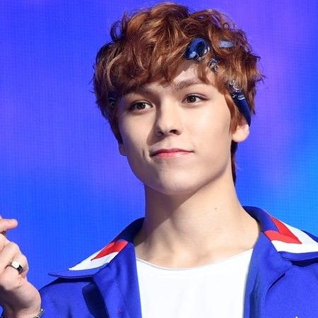 SEVENTEEN的最新照片