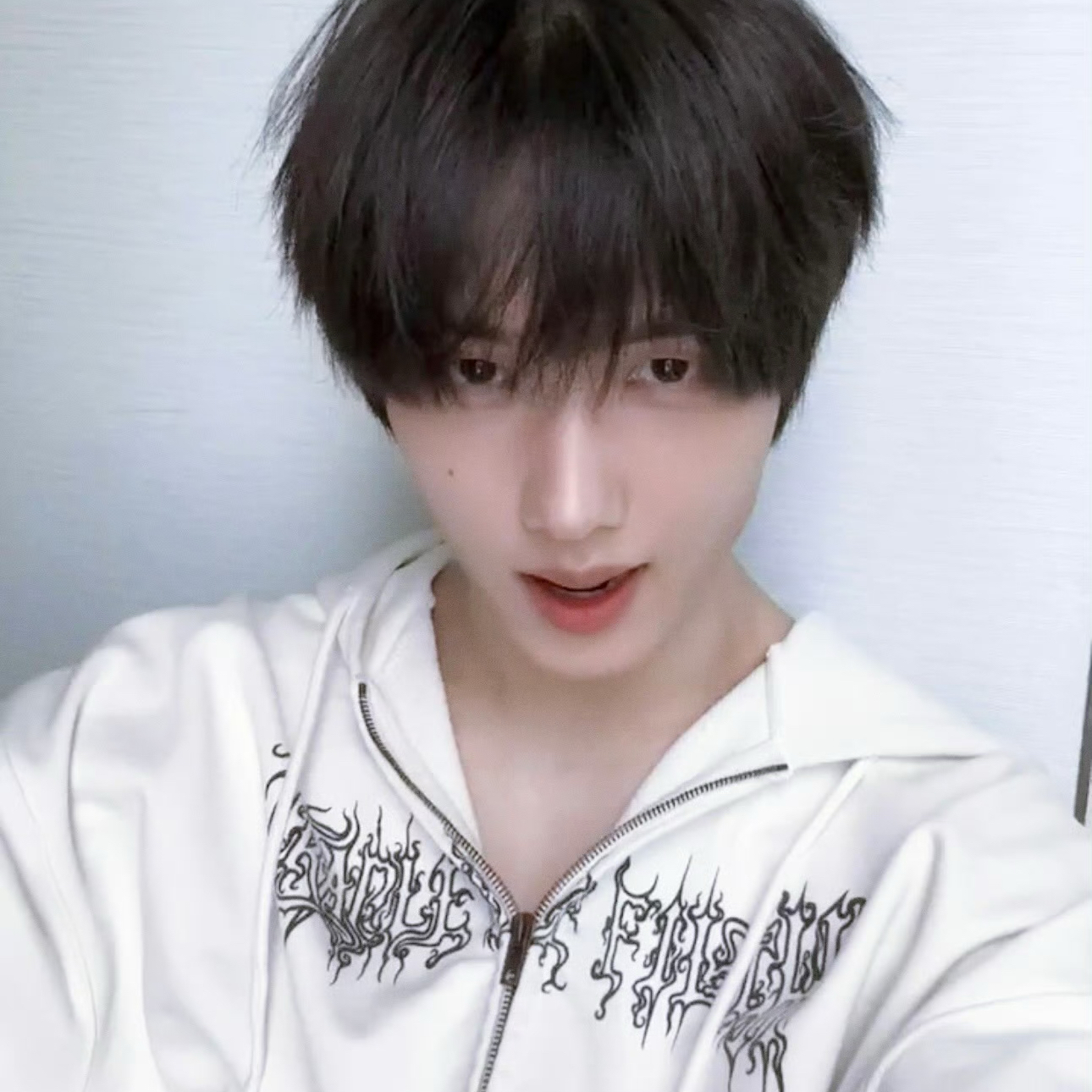 Behind-the-scenes cut of Jisung (NCT DREAM)