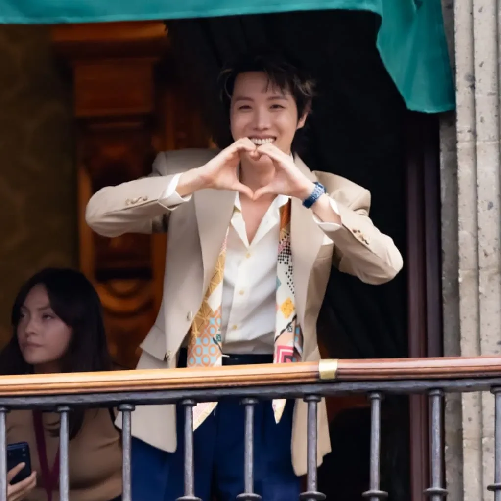 A moment captured by j-hope (BTS)'s fan