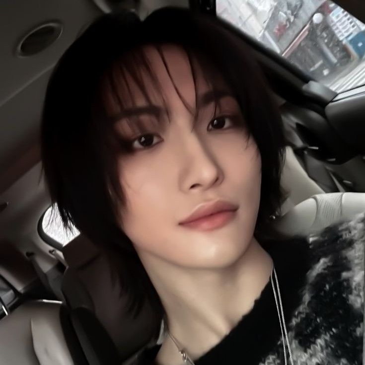 에이티즈 최근 활동샷