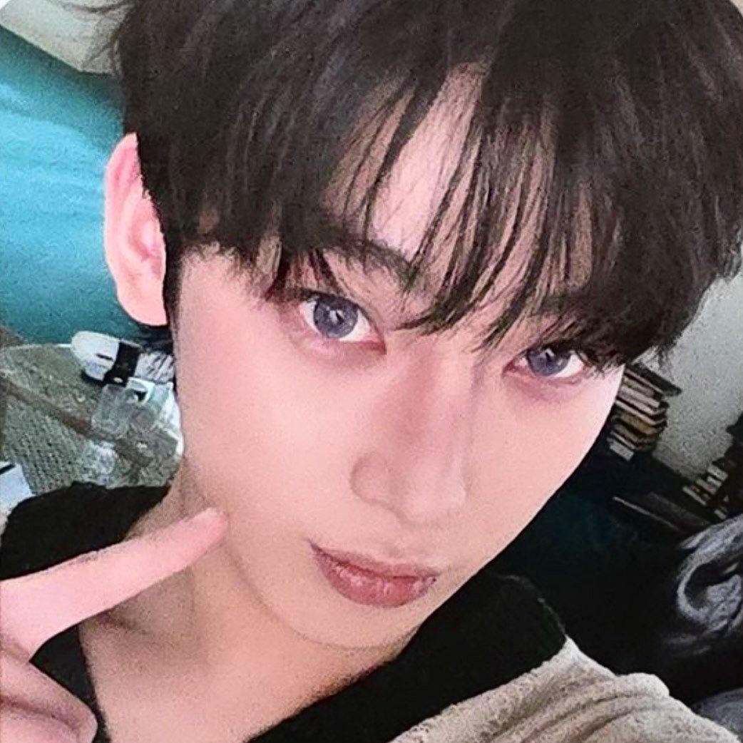 선우 (ENHYPEN) 최근 활동샷