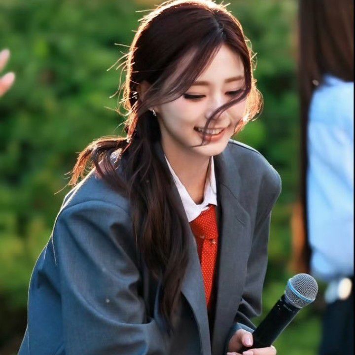 쯔위 (TWICE)의 최신 사진