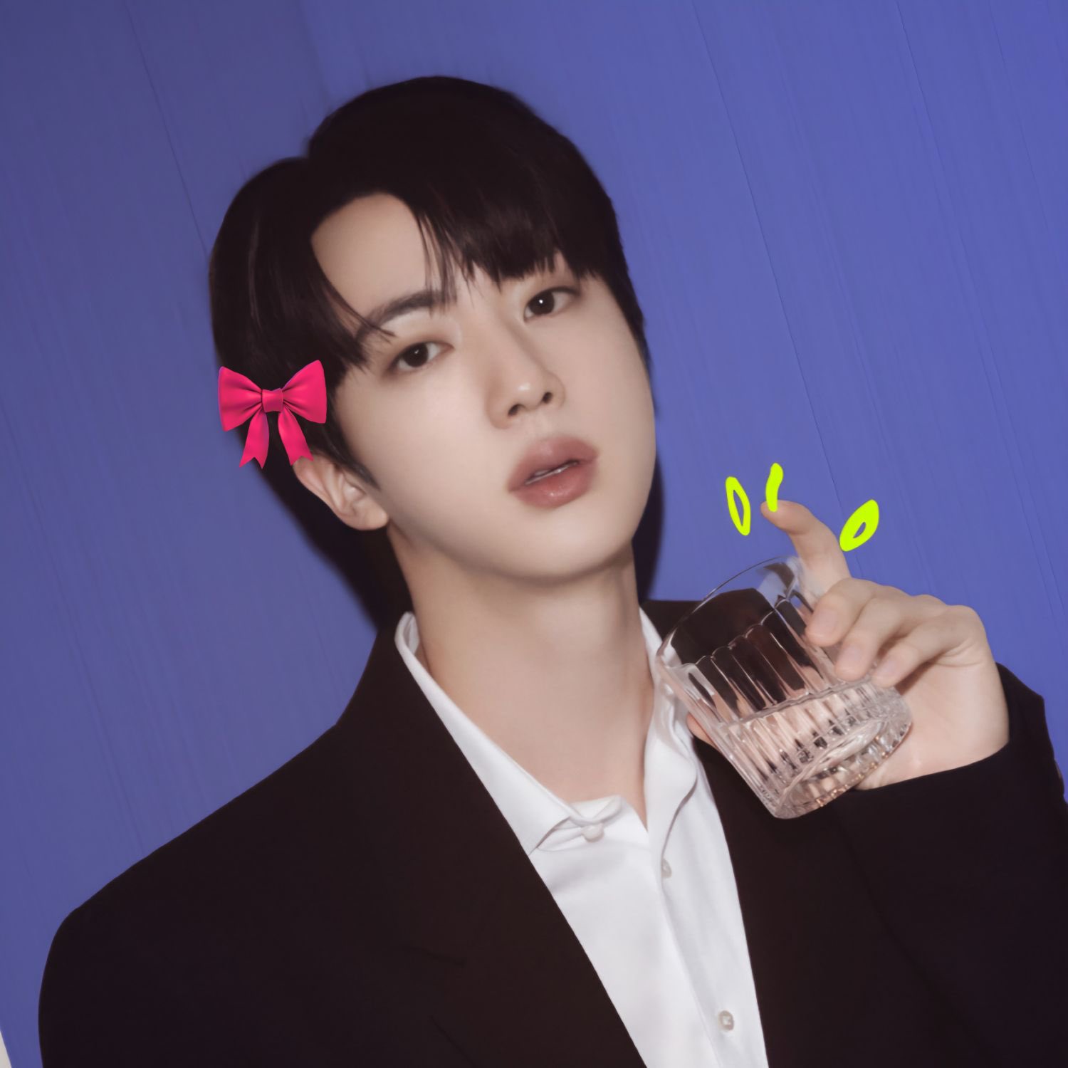 진 (방탄소년단)의 비하인드 컷