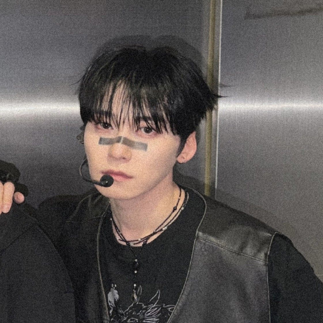 Behind-the-scenes cut of ONEUS