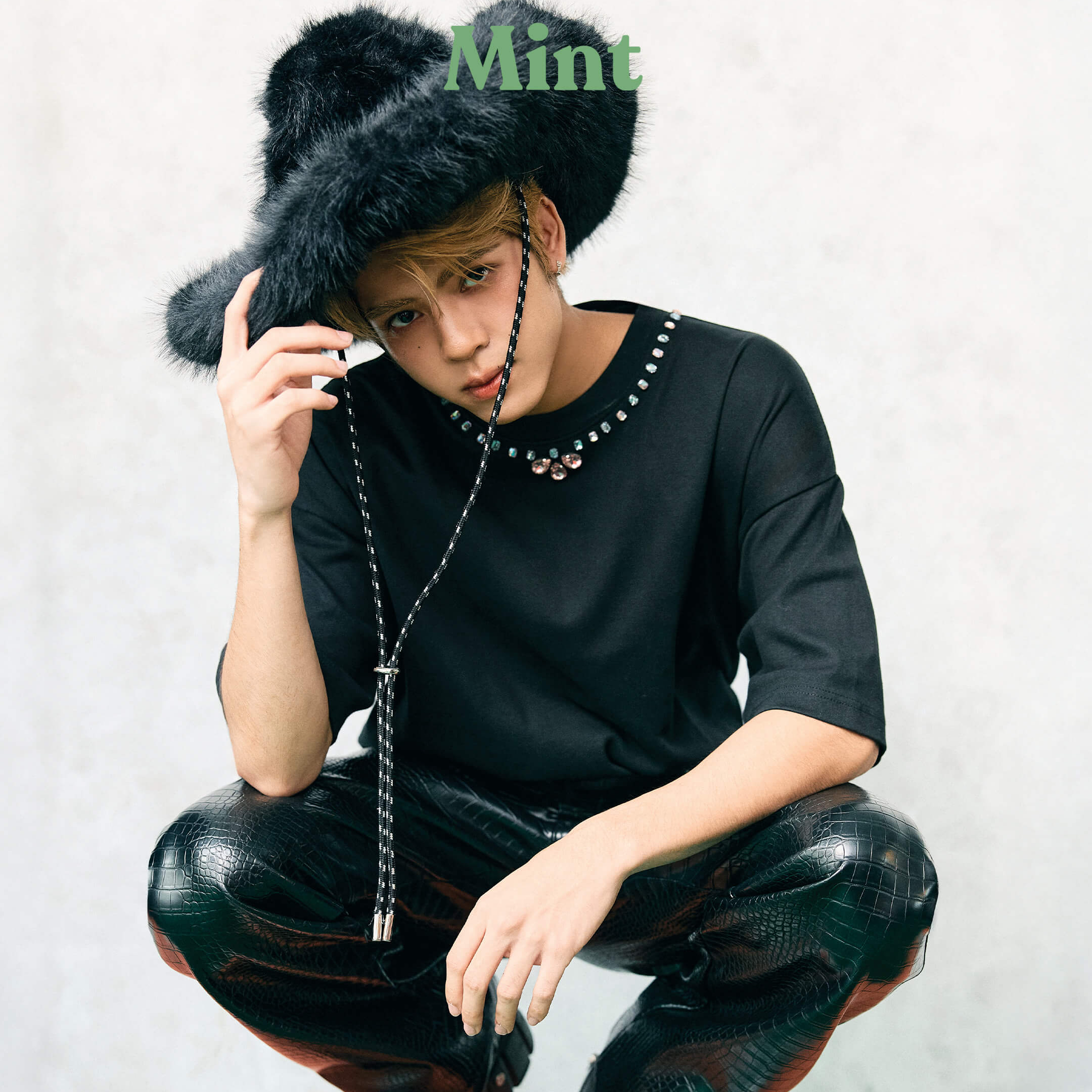 Behind-the-scenes cut of DORN (NexT1DE)