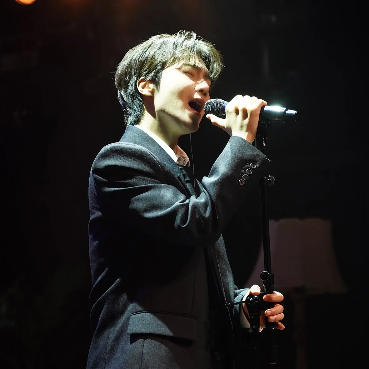 진호 (펜타곤)의 최신 사진