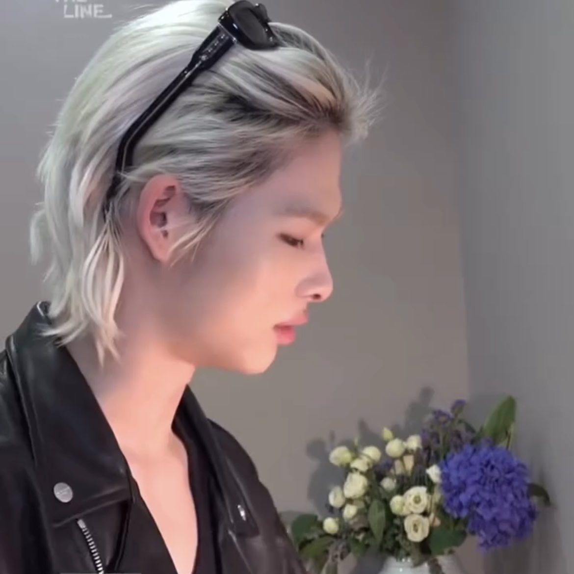 Recent activity shot of NI-KI (ENHYPEN)