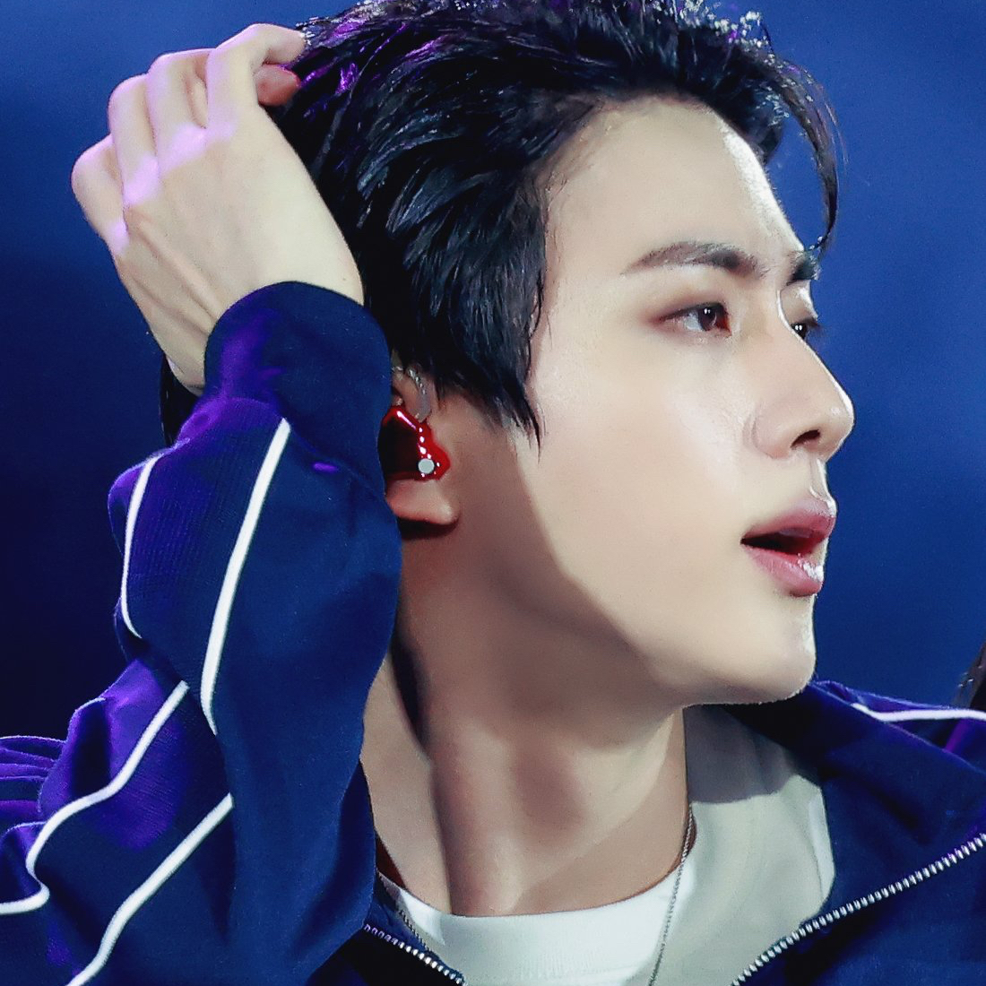 Foto terbaru Jin (BTS)