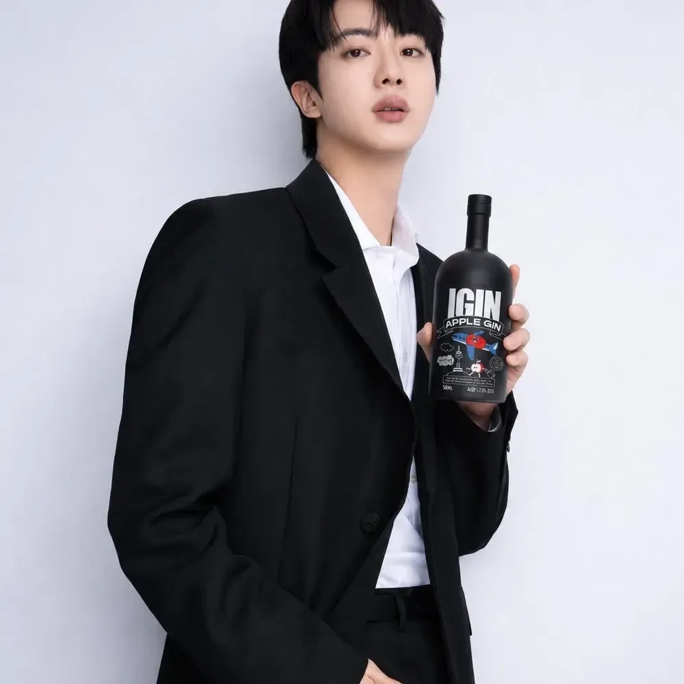 Foto terbaru Jin (BTS)