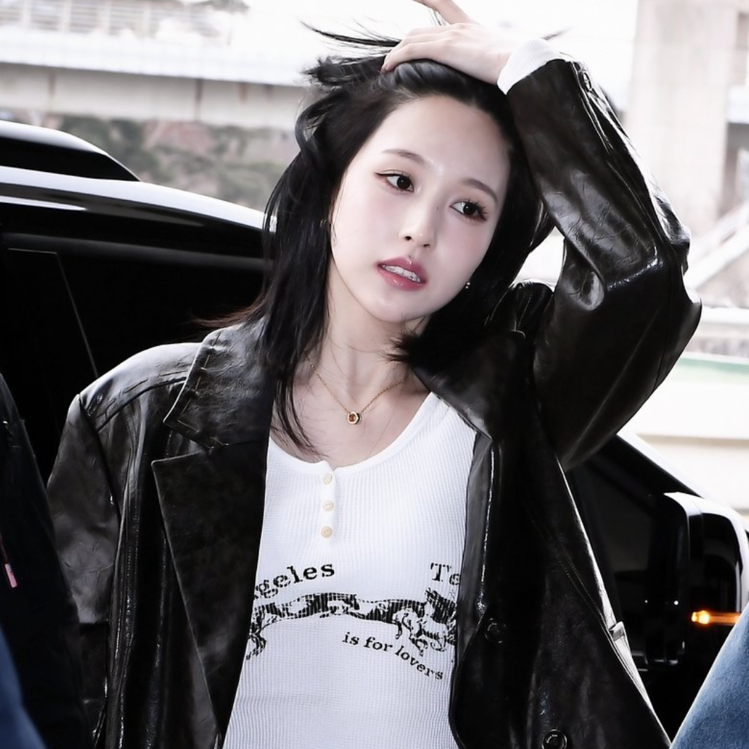 Mina (TWICE)粉丝拍下的瞬间