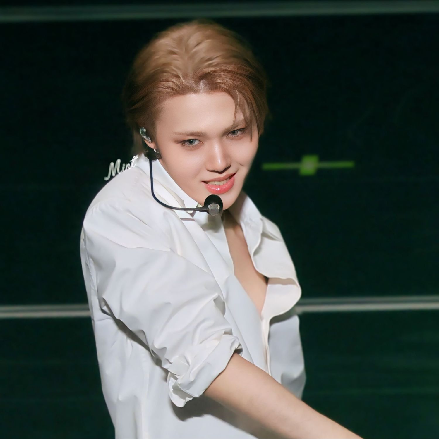 Latest photo of Doyoung (TREASURE)