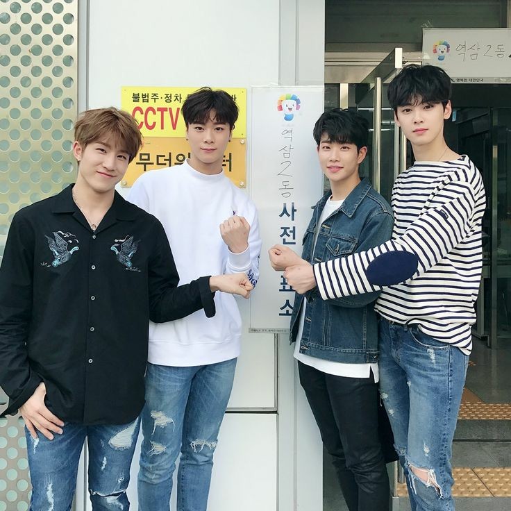 Foto aktivitas terbaru ASTRO