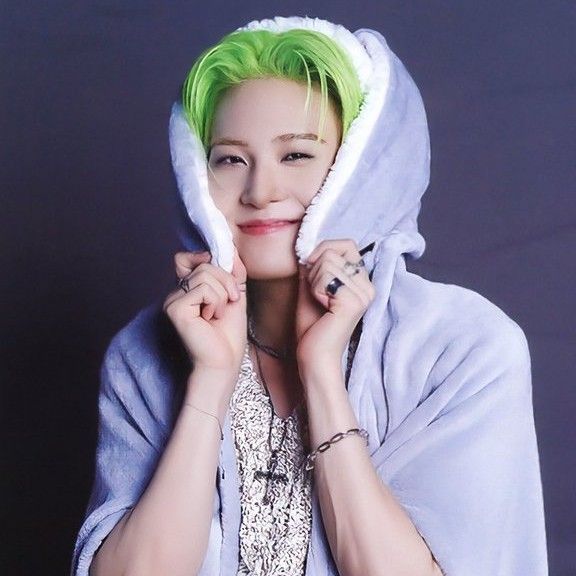 Recent activity shot of Kawashiri Ren (JO1)