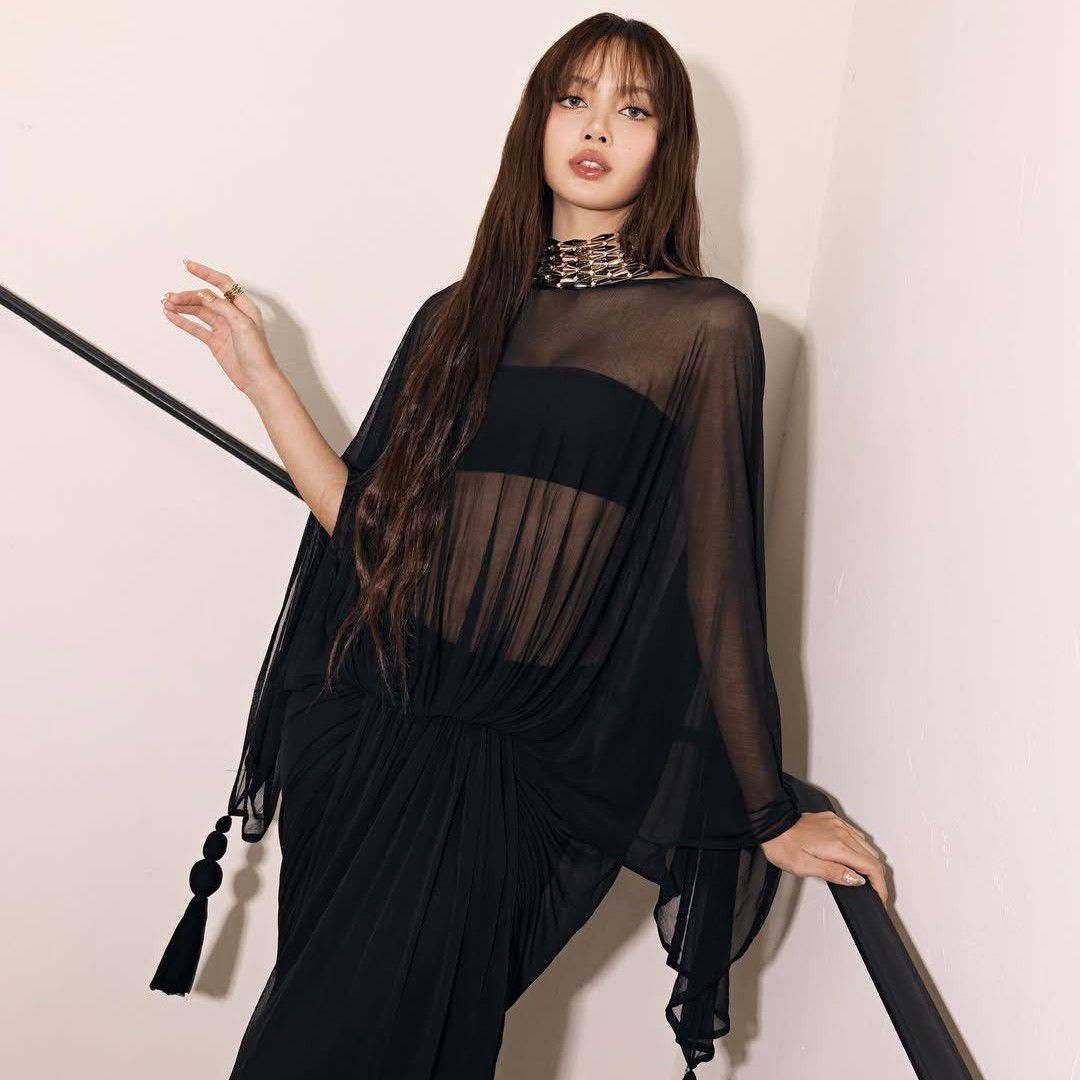 리사 (BLACKPINK)의 비하인드 컷