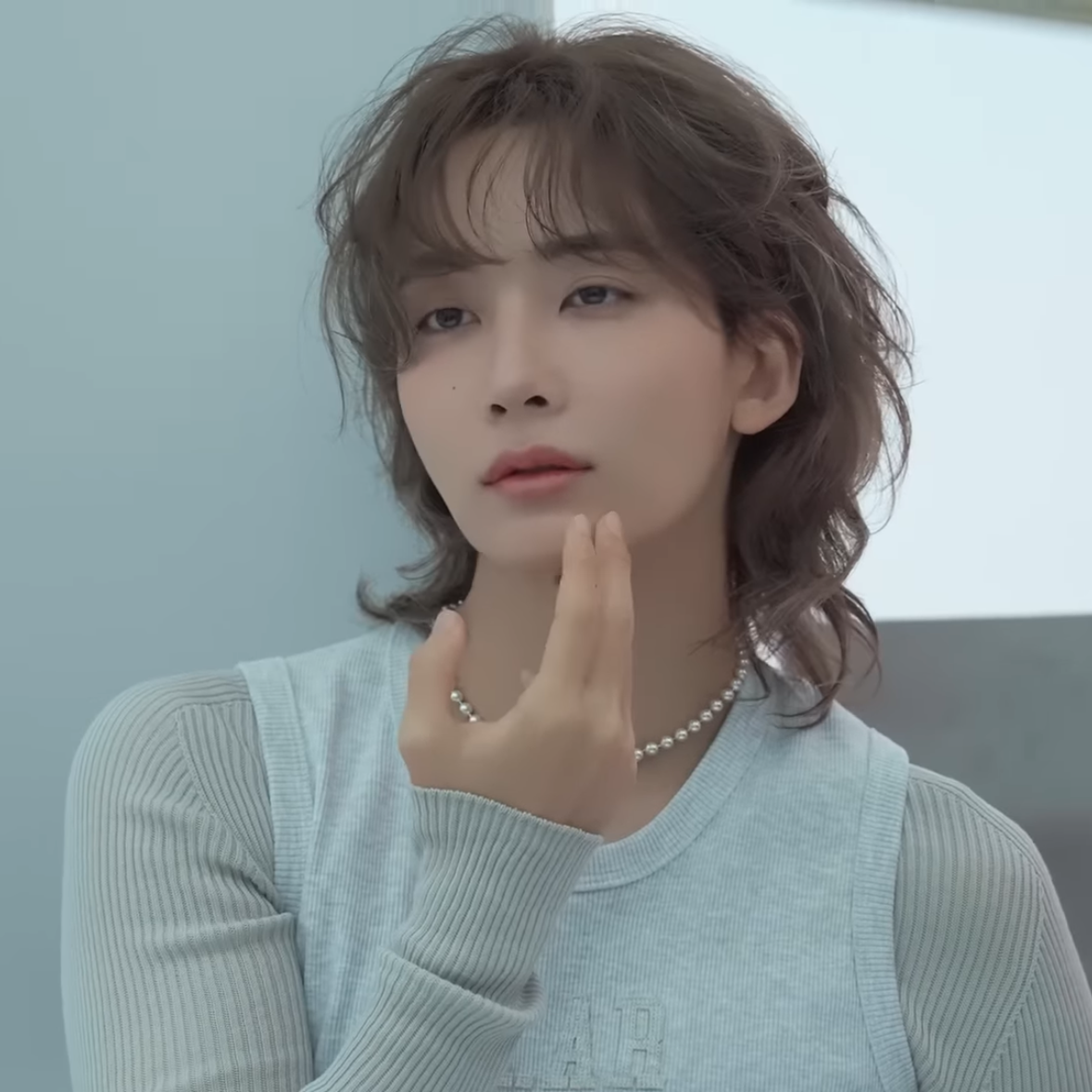 Recent activity shot of Jeonghan (SEVENTEEN)