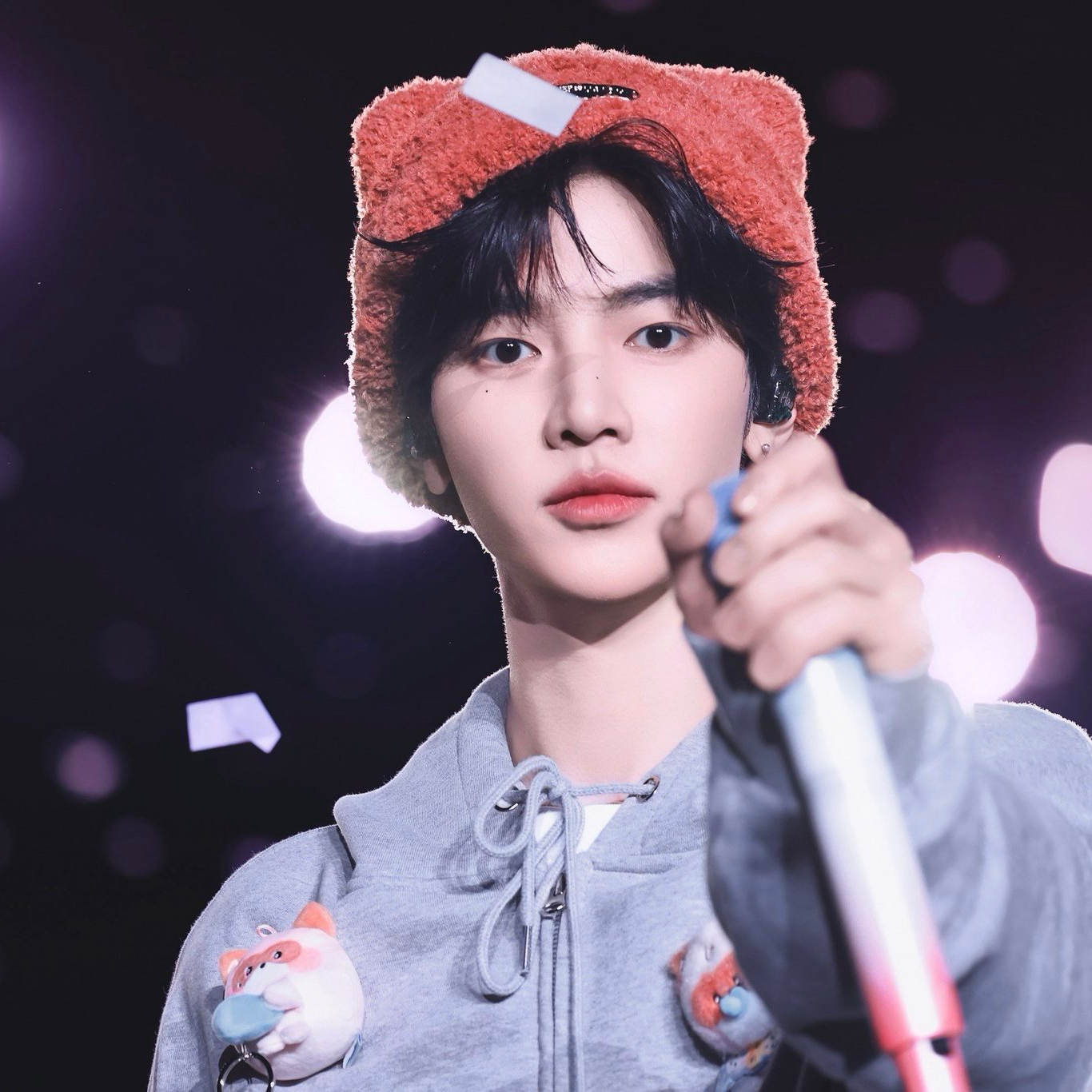 Behind-the-scenes cut of Zhang Hao (ZEROBASEONE)