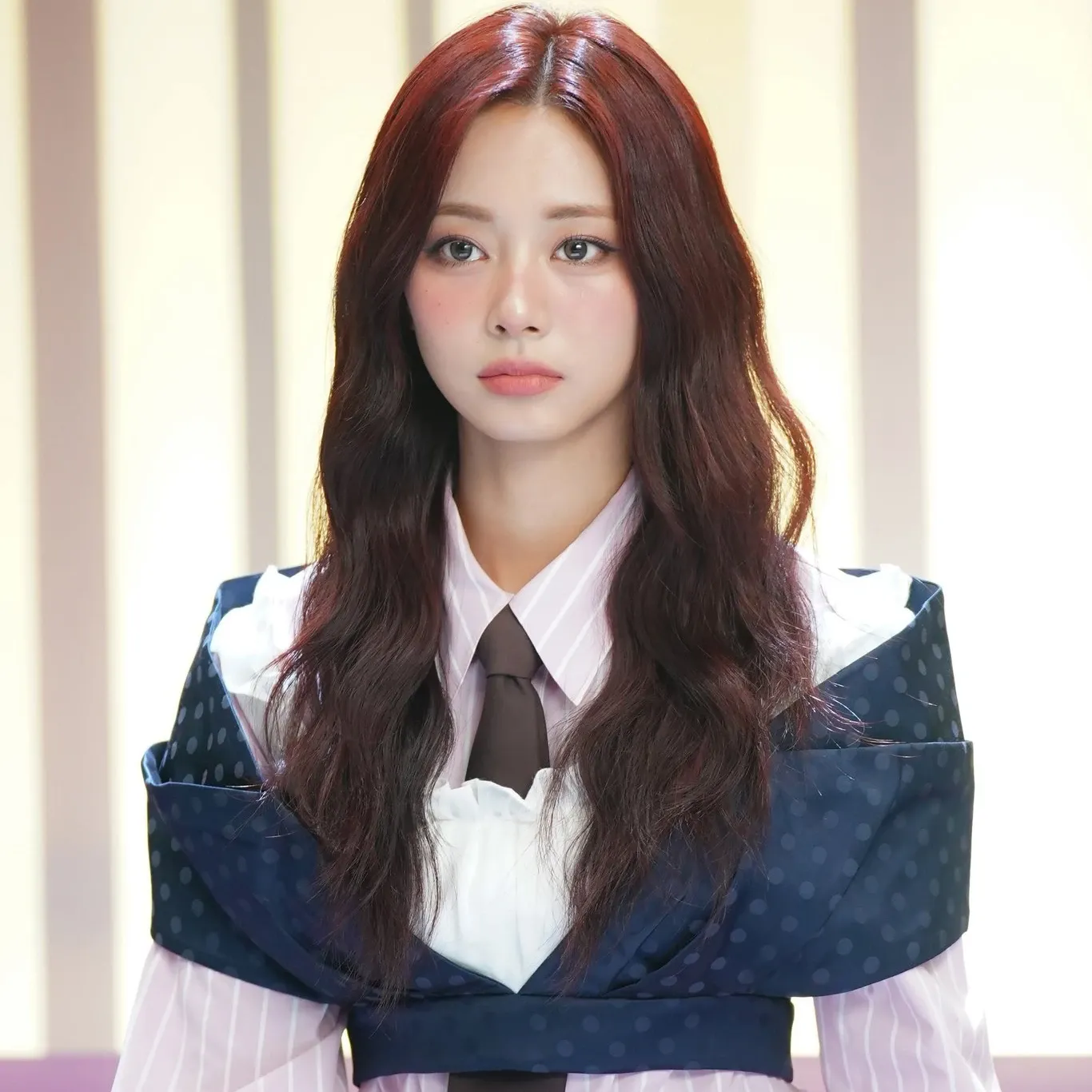 Momen yang diabadikan oleh penggemar Tzuyu (TWICE)