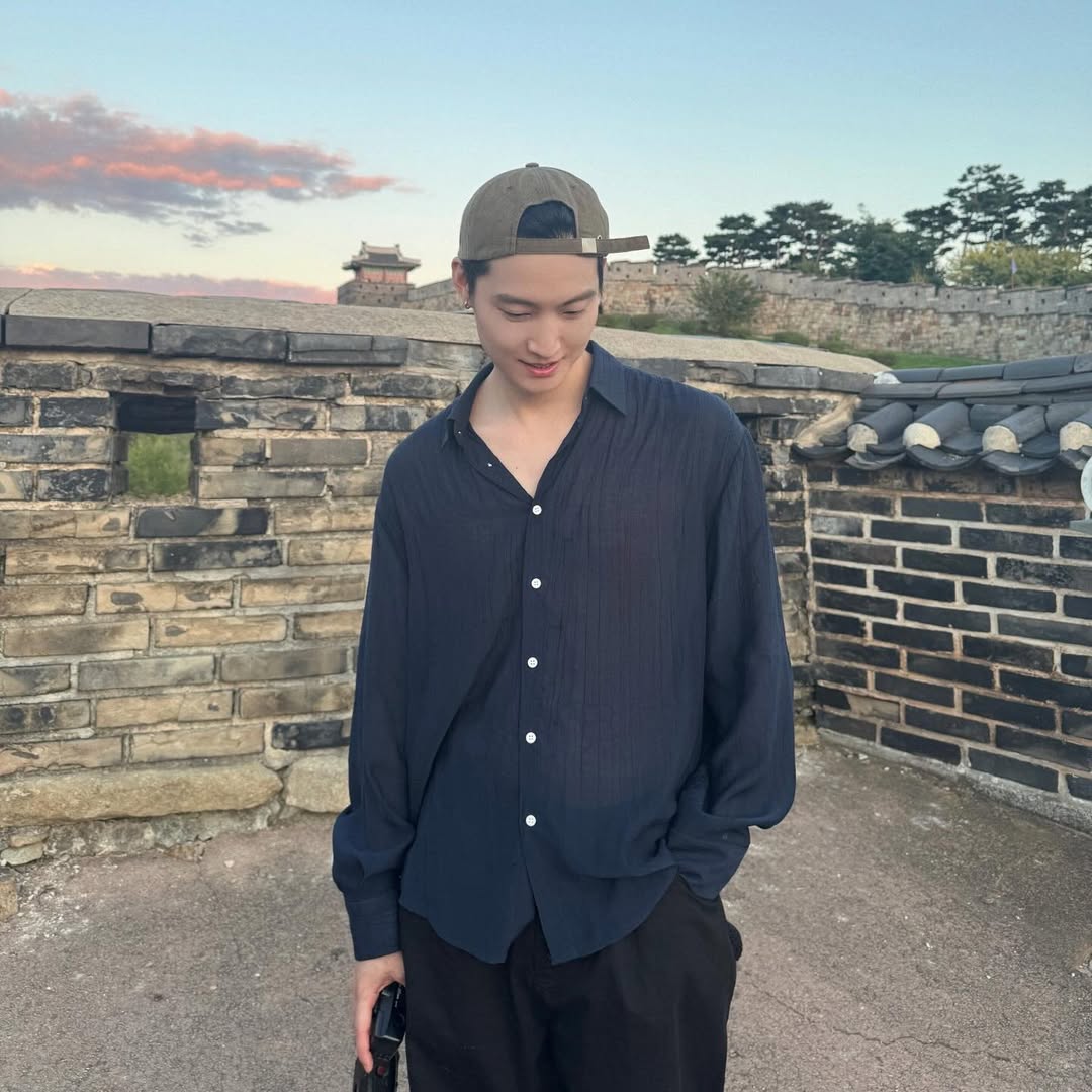 Recent activity shot of JAY B (GOT7)