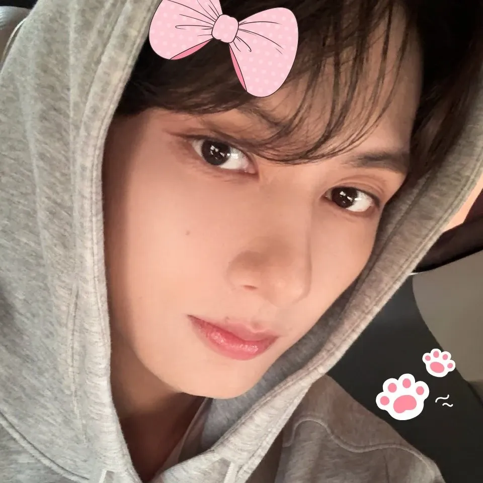 Latest photo of Jun (SEVENTEEN)
