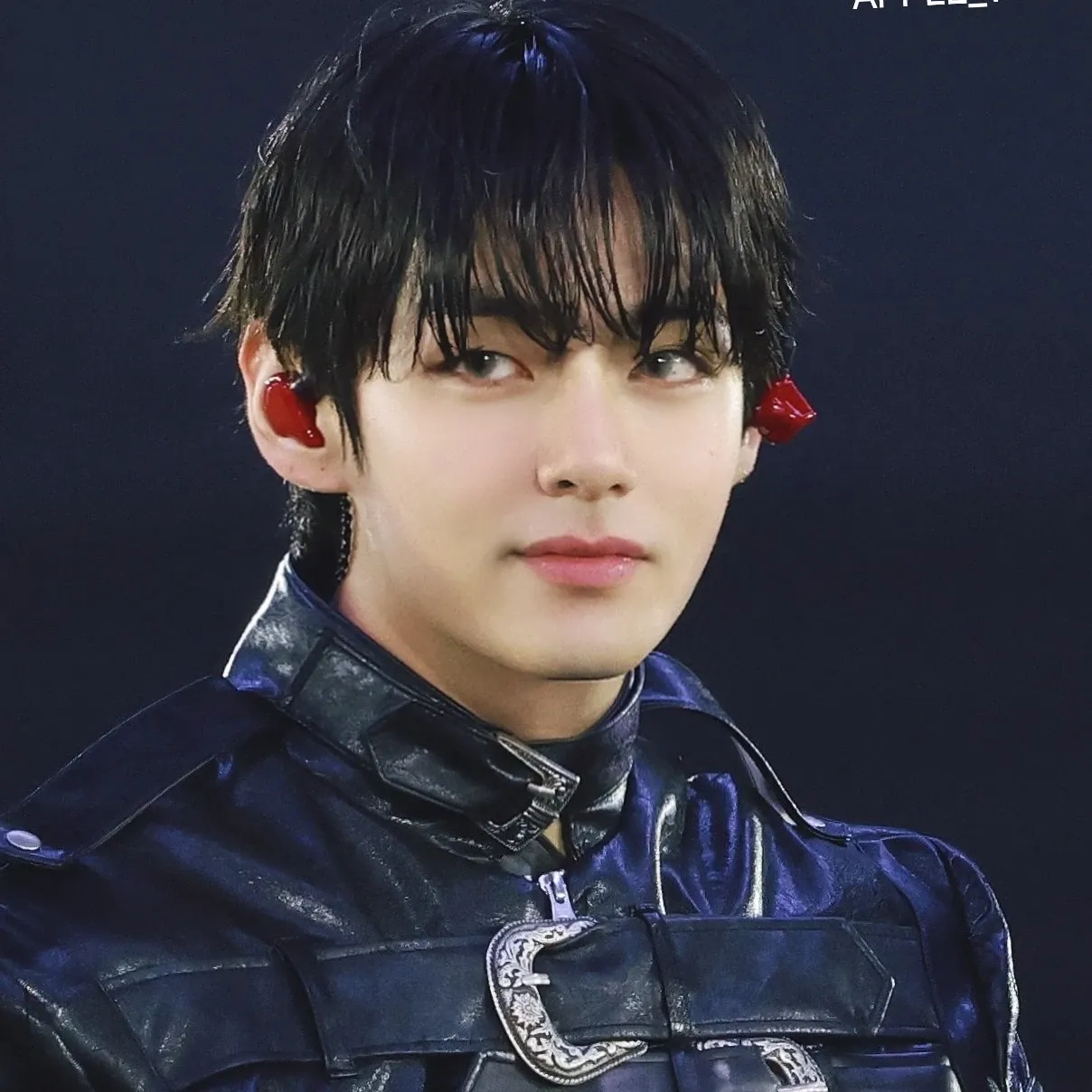 Foto terbaru V (BTS)